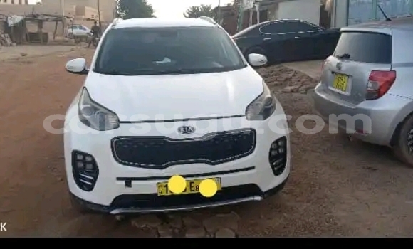 Acheter Occasion Voiture Kia Sportage Blanc à Ouagadougou, Burkina-Faso Acheter Occasion Voiture Kia Sportage Blanc à Ouagadougou, Burkina-Faso