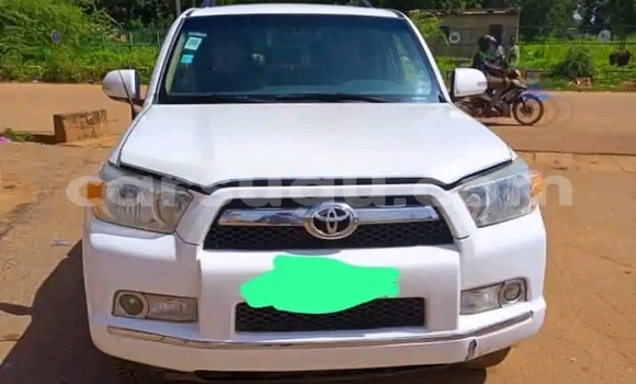 Acheter Occasion Voiture Toyota 4Runner Blanc à Ouagadougou, Burkina-Faso Acheter Occasion Voiture Toyota 4Runner Blanc à Ouagadougou, Burkina-Faso