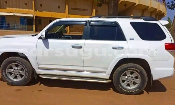 Acheter Occasion Voiture Toyota 4Runner Blanc à Ouagadougou, Burkina-Faso Acheter Occasion Voiture Toyota 4Runner Blanc à Ouagadougou, Burkina-Faso
