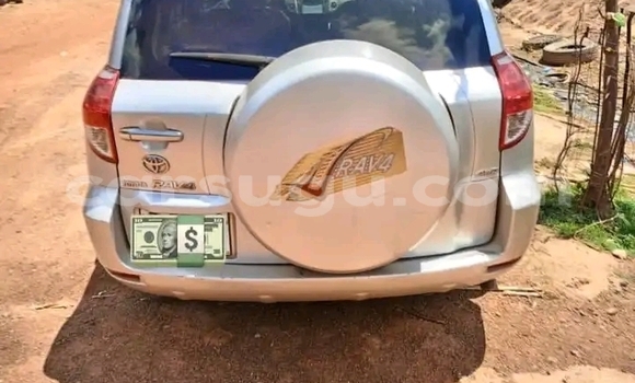 Acheter Occasion Voiture Toyota RAV4 Autre à Ouagadougou, Burkina-Faso Acheter Occasion Voiture Toyota RAV4 Autre à Ouagadougou, Burkina-Faso