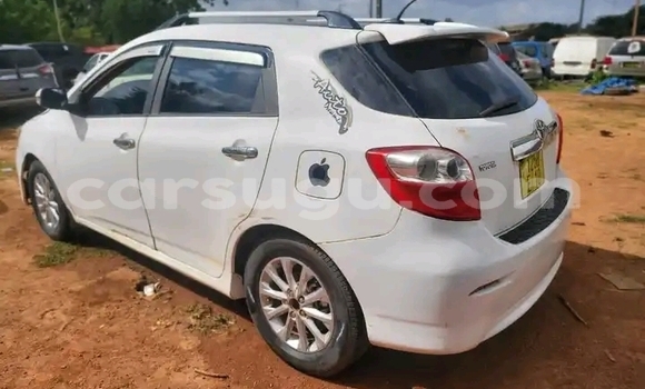 Acheter Occasion Voiture Toyota Matrix Blanc à Ouagadougou, Burkina-Faso Acheter Occasion Voiture Toyota Matrix Blanc à Ouagadougou, Burkina-Faso