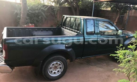Acheter Occasion Voiture Nissan Pickup Vert à Ouagadougou au Burkina-Faso Acheter Occasion Voiture Nissan Pickup Vert à Ouagadougou au Burkina-Faso