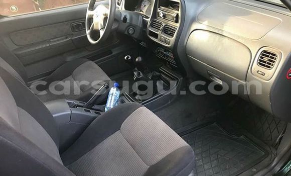 Acheter Occasion Voiture Nissan Pickup Vert à Ouagadougou, Burkina-Faso Acheter Occasion Voiture Nissan Pickup Vert à Ouagadougou, Burkina-Faso