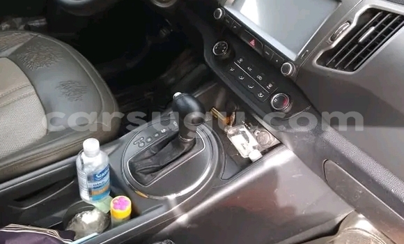 Acheter Occasion Voiture Kia Sportage Noir à Ouagadougou, Burkina-Faso Acheter Occasion Voiture Kia Sportage Noir à Ouagadougou, Burkina-Faso