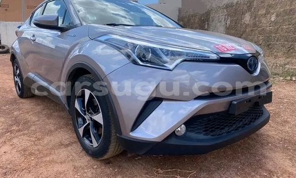 Acheter Occasion Voiture Toyota C-HR Autre à Ouagadougou, Burkina-Faso Acheter Occasion Voiture Toyota C-HR Autre à Ouagadougou, Burkina-Faso