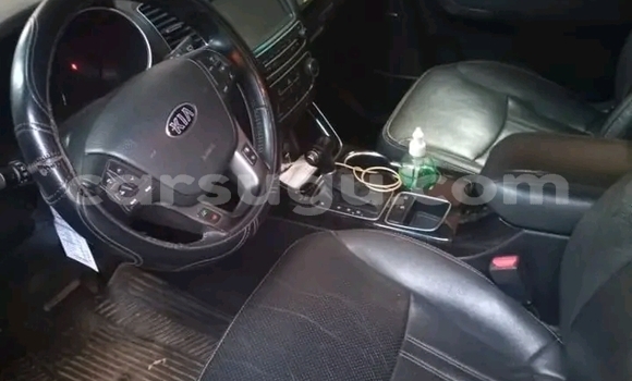 Acheter Occasion Voiture Kia Sorento Rouge à Ouagadougou, Burkina-Faso Acheter Occasion Voiture Kia Sorento Rouge à Ouagadougou, Burkina-Faso