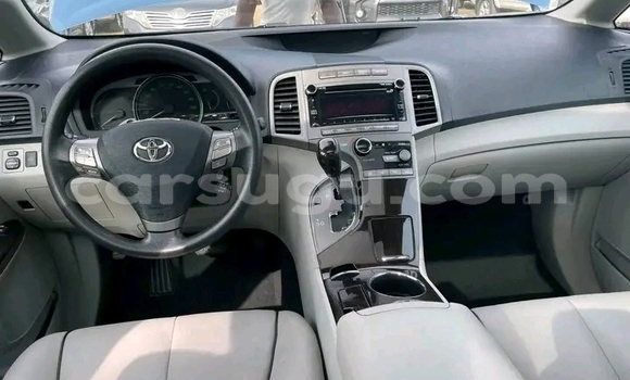 Buy Used Toyota Venza Blue Car in Bobo Dioulasso in Burkina Faso Buy Used Toyota Venza Blue Car in Bobo Dioulasso in Burkina Faso