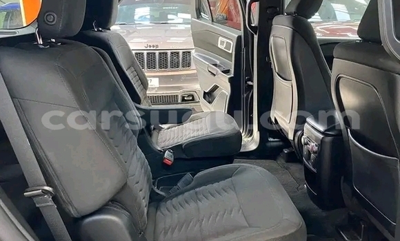 Buy New Ford Explorer Black Car in Bobo Dioulasso in Burkina Faso Buy New Ford Explorer Black Car in Bobo Dioulasso in Burkina Faso