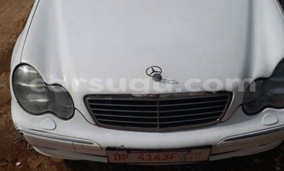 Acheter Occasion Voiture Mercedes‒Benz C-Class Blanc à Ouagadougou au Burkina-Faso Acheter Occasion Voiture Mercedes‒Benz C-Class Blanc à Ouagadougou au Burkina-Faso