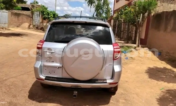 Acheter Occasion Voiture Toyota RAV4 Autre à Ouagadougou, Burkina-Faso Acheter Occasion Voiture Toyota RAV4 Autre à Ouagadougou, Burkina-Faso