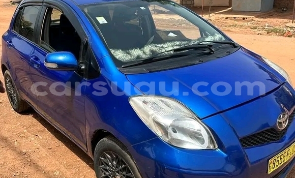 Acheter Occasion Voiture Toyota Yaris Bleu à Ouagadougou, Burkina-Faso Acheter Occasion Voiture Toyota Yaris Bleu à Ouagadougou, Burkina-Faso