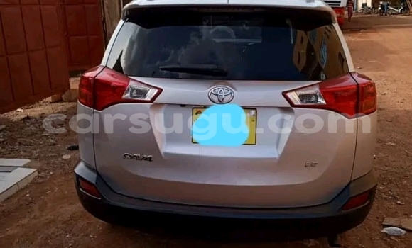 Acheter Import Voiture Toyota RAV4 Autre à Ouagadougou, Burkina-Faso Acheter Import Voiture Toyota RAV4 Autre à Ouagadougou, Burkina-Faso