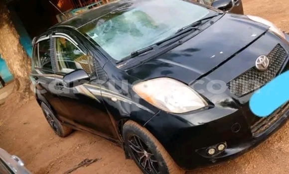 Acheter Occasion Voiture Toyota Yaris Noir à Ouagadougou, Burkina-Faso Acheter Occasion Voiture Toyota Yaris Noir à Ouagadougou, Burkina-Faso