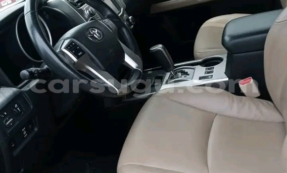 Acheter Occasion Voiture Toyota 4Runner Blanc à Ouagadougou, Burkina-Faso Acheter Occasion Voiture Toyota 4Runner Blanc à Ouagadougou, Burkina-Faso