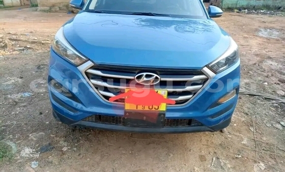 Acheter Occasion Voiture Hyundai Tucson Bleu à Ouagadougou, Burkina-Faso Acheter Occasion Voiture Hyundai Tucson Bleu à Ouagadougou, Burkina-Faso