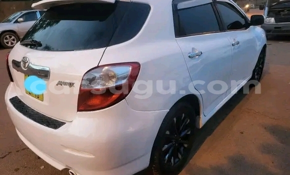 Acheter Occasion Voiture Toyota Matrix Blanc à Ouagadougou, Burkina-Faso Acheter Occasion Voiture Toyota Matrix Blanc à Ouagadougou, Burkina-Faso