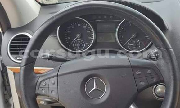 Acheter Occasion Voiture Mercedes-Benz GL–Class Gris à Ouagadougou, Burkina-Faso Acheter Occasion Voiture Mercedes-Benz GL–Class Gris à Ouagadougou, Burkina-Faso