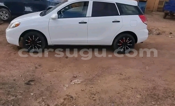Acheter Occasion Voiture Toyota Matrix Blanc à Ouagadougou, Burkina-Faso Acheter Occasion Voiture Toyota Matrix Blanc à Ouagadougou, Burkina-Faso