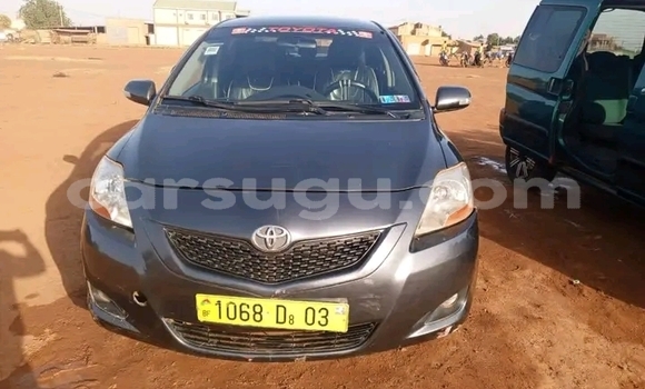 Acheter Occasion Voiture Toyota Yaris Bleu à Ouagadougou, Burkina-Faso Acheter Occasion Voiture Toyota Yaris Bleu à Ouagadougou, Burkina-Faso