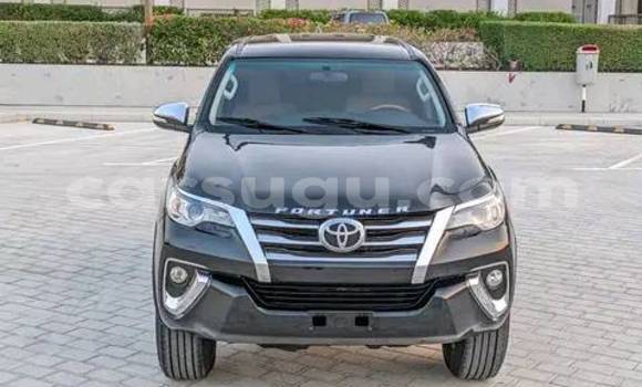 Sayi Na hannu Toyota Fortuner Sauran Mota in Ouagadougou a Burkina Faso Sayi Na hannu Toyota Fortuner Sauran Mota in Ouagadougou a Burkina Faso