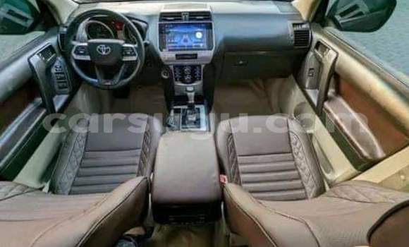 Sayi Na hannu Toyota Land Cruiser Prado Sauran Mota in Ouagadougou a Burkina Faso Sayi Na hannu Toyota Land Cruiser Prado Sauran Mota in Ouagadougou a Burkina Faso