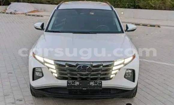 Sayi Na hannu Hyundai Tucson White Mota in Ouagadougou a Burkina Faso Sayi Na hannu Hyundai Tucson White Mota in Ouagadougou a Burkina Faso
