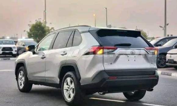 Acheter Occasion Voiture Toyota RAV4 Other à Ouagadougou, Burkina-Faso Acheter Occasion Voiture Toyota RAV4 Other à Ouagadougou, Burkina-Faso