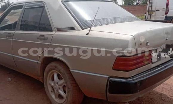 Acheter Occasion Voiture Mercedes-Benz 200 Autre à Ouagadougou, Burkina-Faso Acheter Occasion Voiture Mercedes-Benz 200 Autre à Ouagadougou, Burkina-Faso