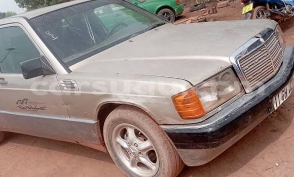 Acheter Occasion Voiture Mercedes-Benz 200 Autre à Ouagadougou, Burkina-Faso Acheter Occasion Voiture Mercedes-Benz 200 Autre à Ouagadougou, Burkina-Faso
