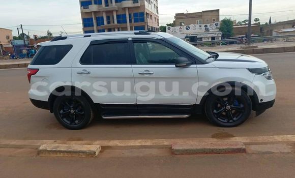 Acheter Occasion Voiture Ford Escape Blanc à Ouagadougou, Burkina-Faso
