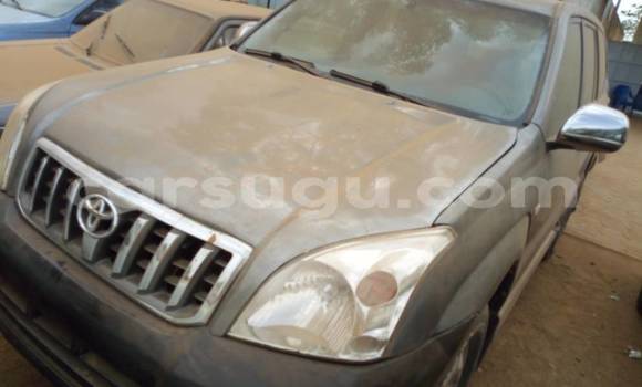 Acheter Occasion Voiture Toyota Land Cruiser Prado Gris à Ouagadougou, Burkina-Faso Acheter Occasion Voiture Toyota Land Cruiser Prado Gris à Ouagadougou, Burkina-Faso