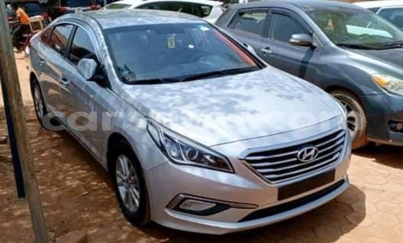 Sayi Na hannu Hyundai Sonata Sauran Mota in Ouagadougou a Burkina Faso Sayi Na hannu Hyundai Sonata Sauran Mota in Ouagadougou a Burkina Faso