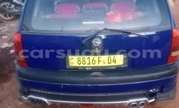 Acheter Occasion Voiture Opel Corsa Bleu à Ouagadougou, Burkina-Faso