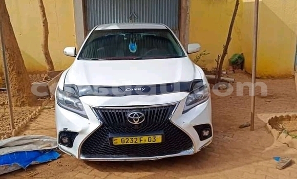 Acheter Occasion Voiture Toyota Camry Blanc à Ouagadougou, Burkina-Faso Acheter Occasion Voiture Toyota Camry Blanc à Ouagadougou, Burkina-Faso