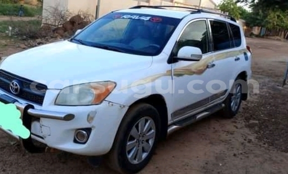 Acheter Occasion Voiture Toyota RAV4 Blanc à Ouagadougou, Burkina-Faso Acheter Occasion Voiture Toyota RAV4 Blanc à Ouagadougou, Burkina-Faso