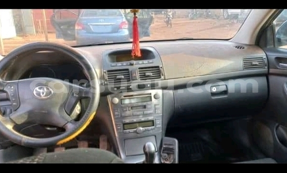 Acheter Occasion Voiture Toyota Avensis Bleu à Ouagadougou, Burkina-Faso Acheter Occasion Voiture Toyota Avensis Bleu à Ouagadougou, Burkina-Faso