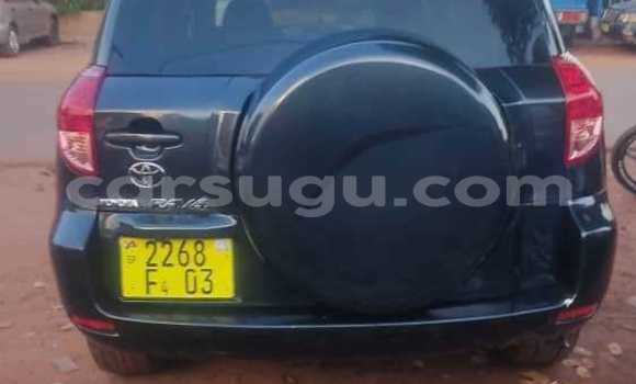 Acheter Occasion Voiture Toyota RAV4 Noir à Ouagadougou, Burkina-Faso Acheter Occasion Voiture Toyota RAV4 Noir à Ouagadougou, Burkina-Faso