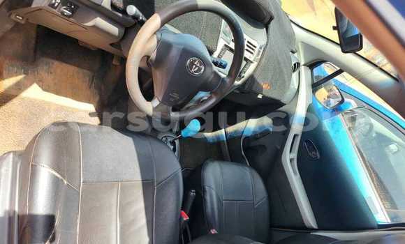 Acheter Occasion Voiture Toyota Vitz Bleu à Ouagadougou, Burkina-Faso Acheter Occasion Voiture Toyota Vitz Bleu à Ouagadougou, Burkina-Faso