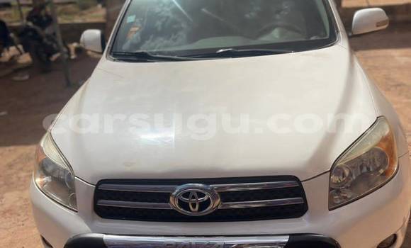 Buy Used Toyota Camry White Car in Ouagadougou in Burkina Faso Buy Used Toyota Camry White Car in Ouagadougou in Burkina Faso