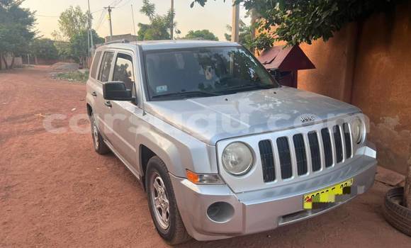 Buy Used Jeep Cherokee White Car in Boromo in Bale Buy Used Jeep Cherokee White Car in Boromo in Bale