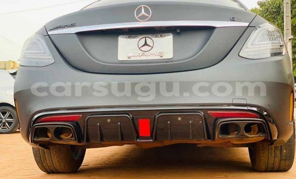 Sayi Na hannu Mercedes Viano Sauran Mota in Ouagadougou a Burkina Faso Sayi Na hannu Mercedes Viano Sauran Mota in Ouagadougou a Burkina Faso