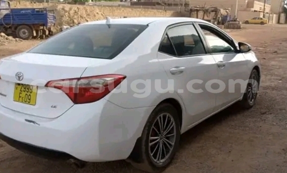 Acheter Occasion Voiture Toyota Corolla Blanc à Ouagadougou, Burkina-Faso Acheter Occasion Voiture Toyota Corolla Blanc à Ouagadougou, Burkina-Faso