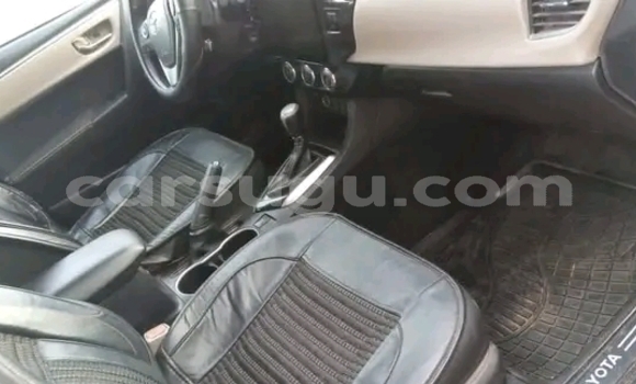 Acheter Occasion Voiture Toyota Corolla Blanc à Ouagadougou, Burkina-Faso Acheter Occasion Voiture Toyota Corolla Blanc à Ouagadougou, Burkina-Faso