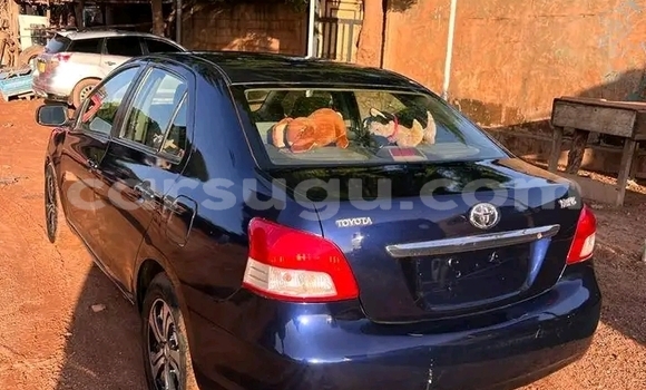 Acheter Occasion Voiture Toyota Yaris Bleu à Ouagadougou, Burkina-Faso Acheter Occasion Voiture Toyota Yaris Bleu à Ouagadougou, Burkina-Faso