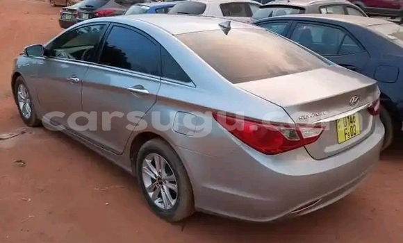 Acheter Occasion Voiture Hyundai Sonata Beige à Ouagadougou, Burkina-Faso Acheter Occasion Voiture Hyundai Sonata Beige à Ouagadougou, Burkina-Faso