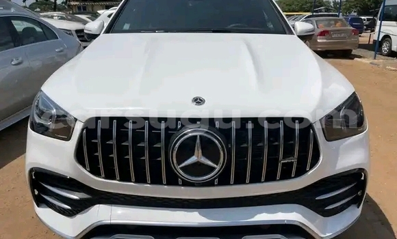 Buy Used Mercedes-Benz GLE White Car in Ouagadougou in Burkina Faso Buy Used Mercedes-Benz GLE White Car in Ouagadougou in Burkina Faso