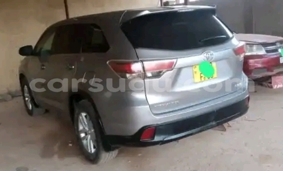 Acheter Occasion Voiture Toyota Highlander Gris à Ouagadougou, Burkina-Faso