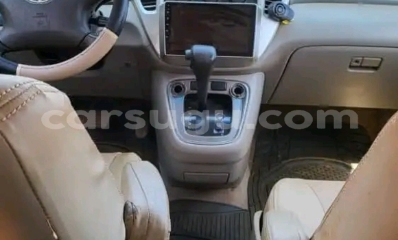 Acheter Occasion Voiture Toyota Highlander Bleu à Ouagadougou, Burkina-Faso Acheter Occasion Voiture Toyota Highlander Bleu à Ouagadougou, Burkina-Faso