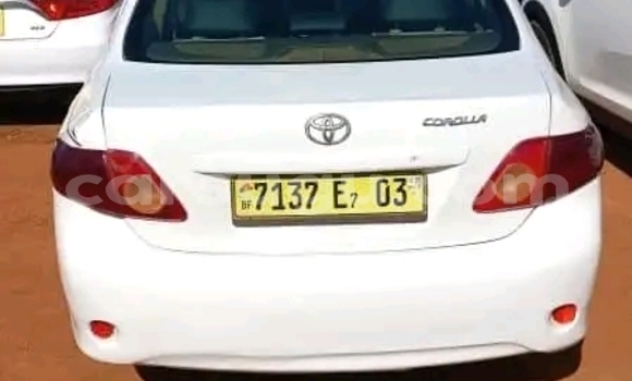 Acheter Occasion Voiture Toyota Corolla Blanc à Ouagadougou, Burkina-Faso Acheter Occasion Voiture Toyota Corolla Blanc à Ouagadougou, Burkina-Faso