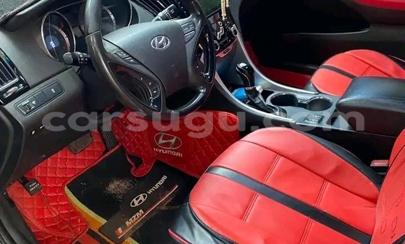 Acheter Occasion Voiture Hyundai Sonata Blanc à Ouagadougou, Burkina-Faso Acheter Occasion Voiture Hyundai Sonata Blanc à Ouagadougou, Burkina-Faso